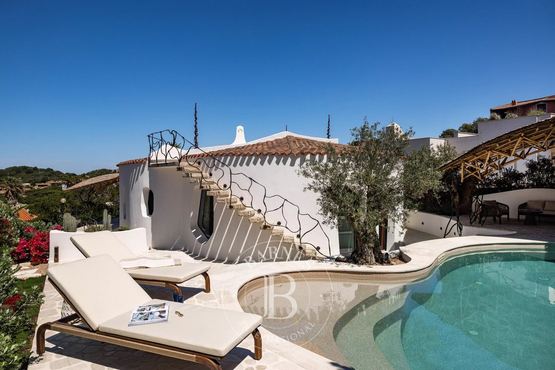 Villa in Arzachena, Sardinia, Italy 5 - 18081249