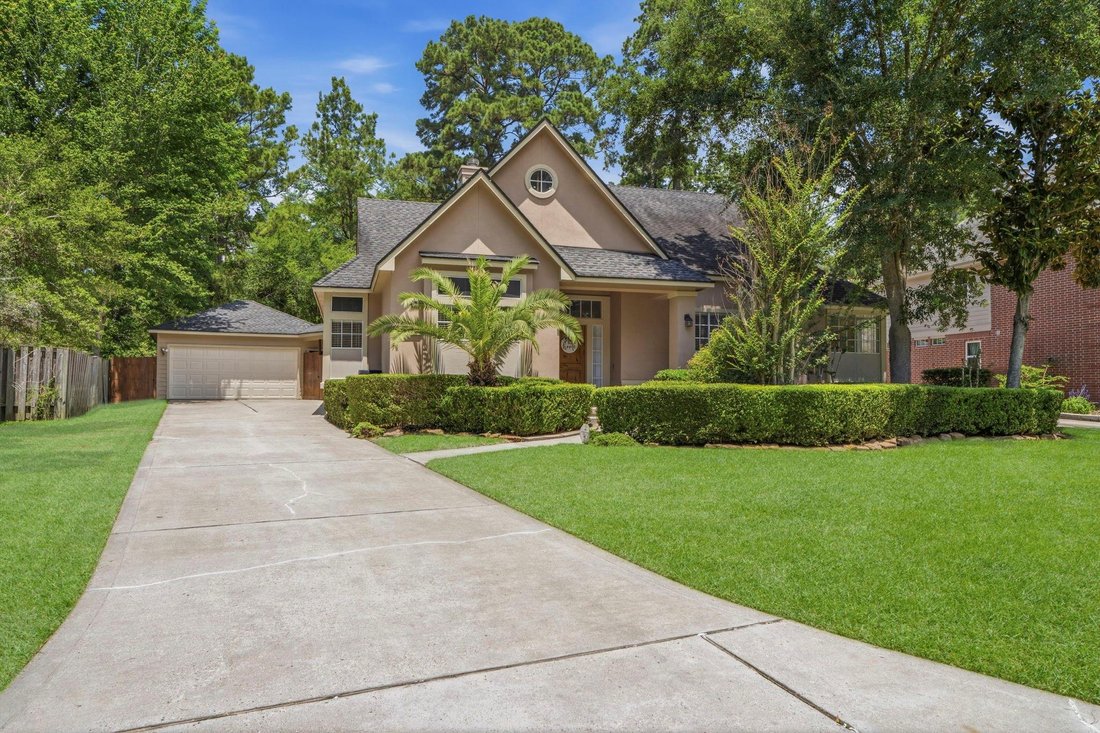 House in The Woodlands, Texas, United States 2 - 18085877