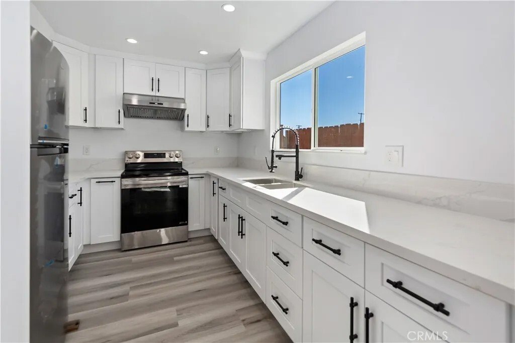 Condo in Palmdale, California, United States 5 - 17809138
