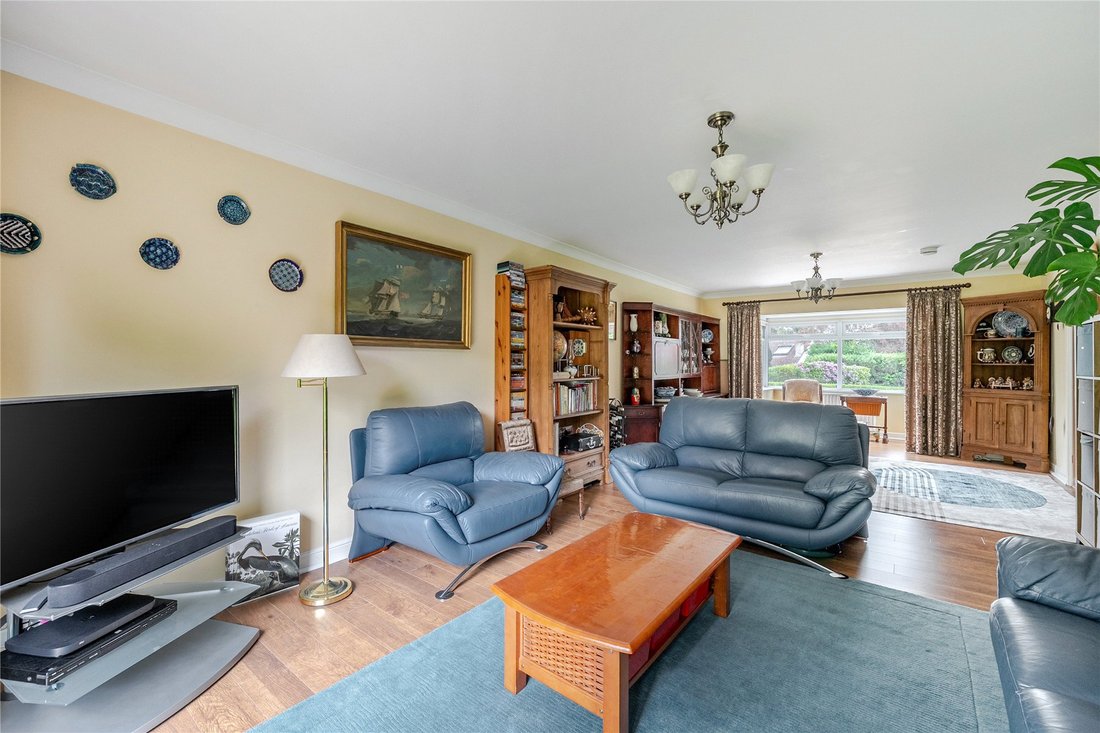 House in Sendmarsh, Send, England 3 - 18084823