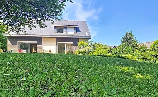 House in Saint-Lunaire, Brittany, France 1