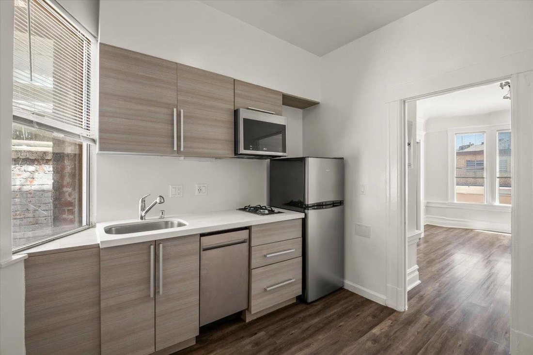San Francisco, California, United States 4 - 18086588