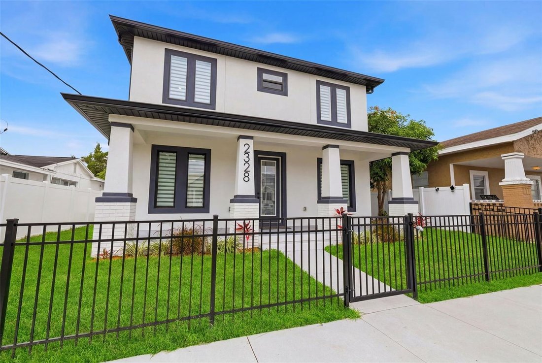 House in Tampa, Florida, United States 2 - 18085978