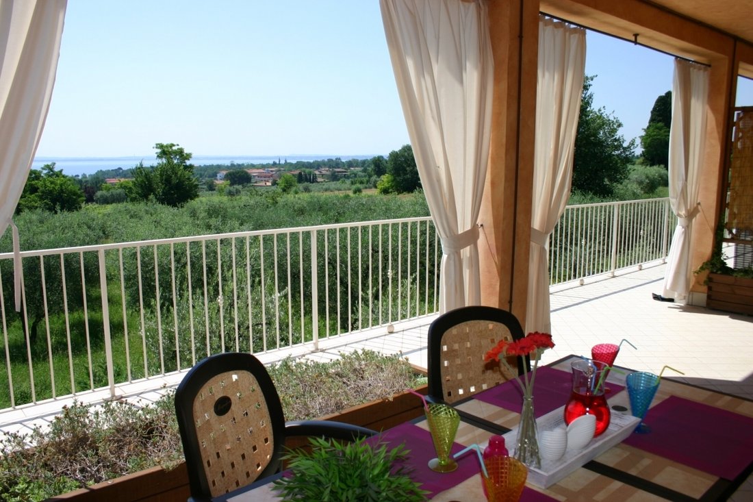 Country House in Manerba del Garda, Lombardy, Italy 3 - 18081369