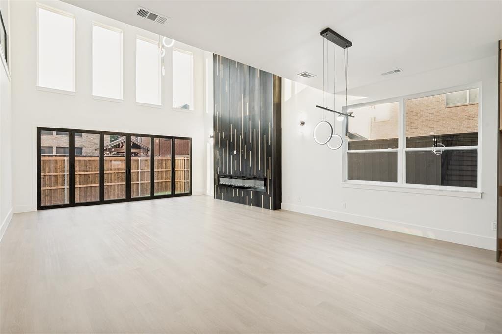 House in Frisco, Texas, United States 5 - 18089724