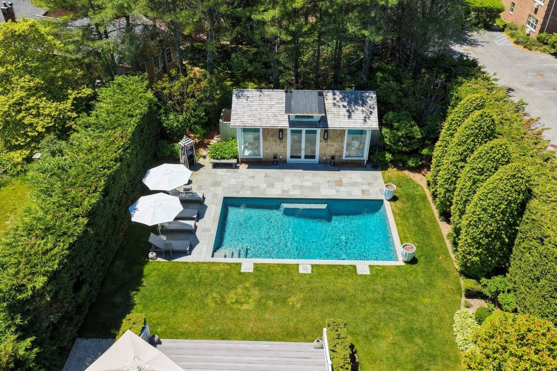 House in Southampton, New York, United States 2 - 17356009