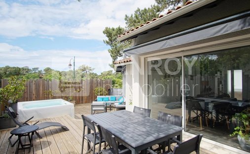 Villa in Le Moulleau-Les Abatilles, Arcachon, France 1