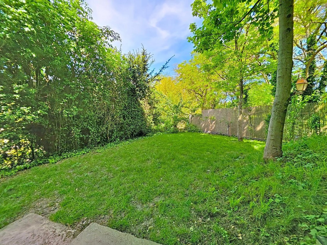 House in Les Lilas, Ile-de-France, France 3 - 18083882