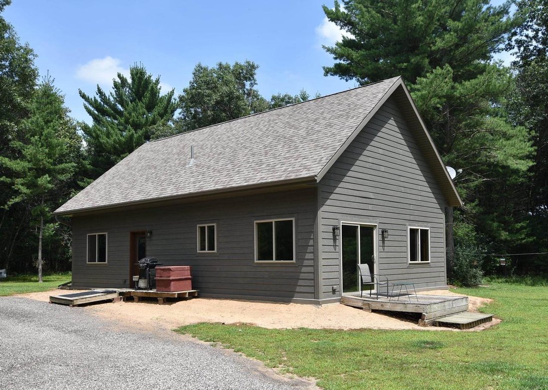 House in Wautoma, Wisconsin, United States 1 - 18086396