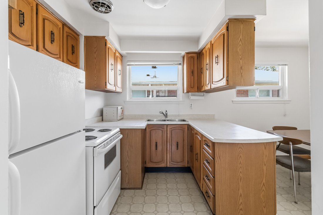 House in Toronto, Ontario, Canada 5 - 18082820