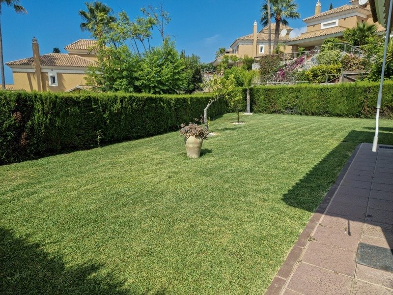 House in Marbella, Andalusia, Spain 4 - 18086485