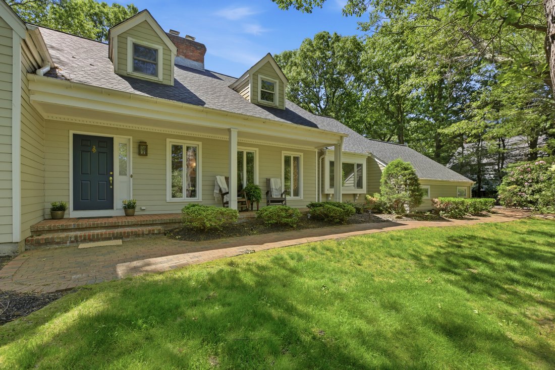 House in Stony Brook, New York, United States 2 - 18083718