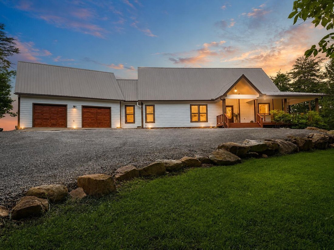 House in Dunlap, Tennessee, United States 2 - 18089162