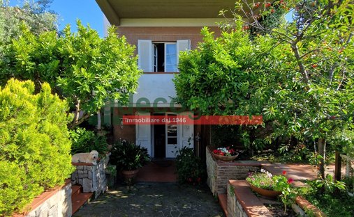 Villa in Historic Center, Livorno, Tuscany 1