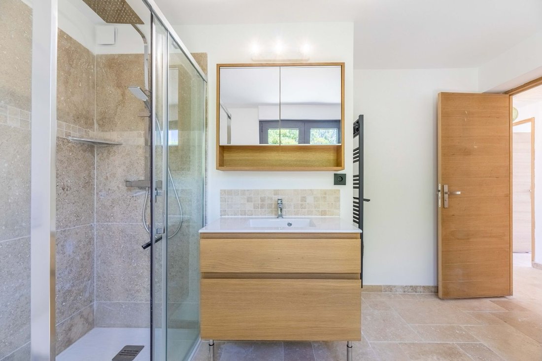 Villa in Porto-Vecchio, Corsica, France 3 - 18082327