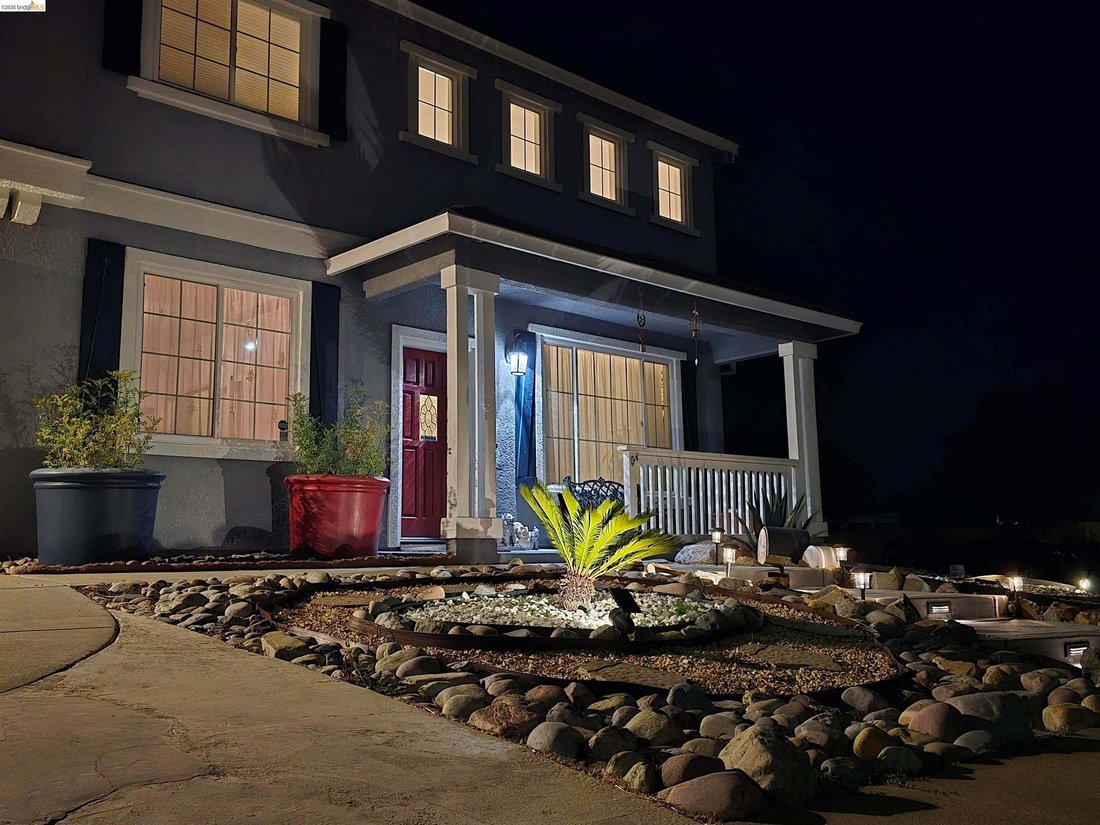 House in Pittsburg, California, United States 3 - 18083503