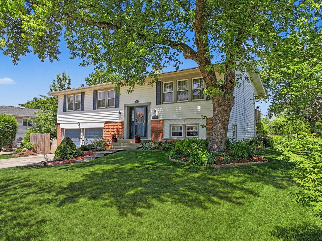House in Hoffman Estates, Illinois, United States 2 - 18081987