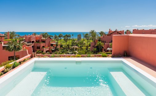 Penthouse in Cancelada, Estepona, Andalusia 1