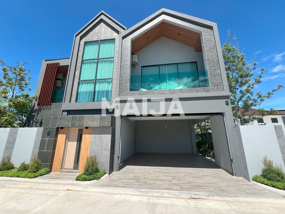 Villa in Pattaya City, Chon Buri, Thailand 2 - 18084962