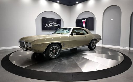 350 V8  Disc Brakes  Cold A/C! in Clearwater, United States 1