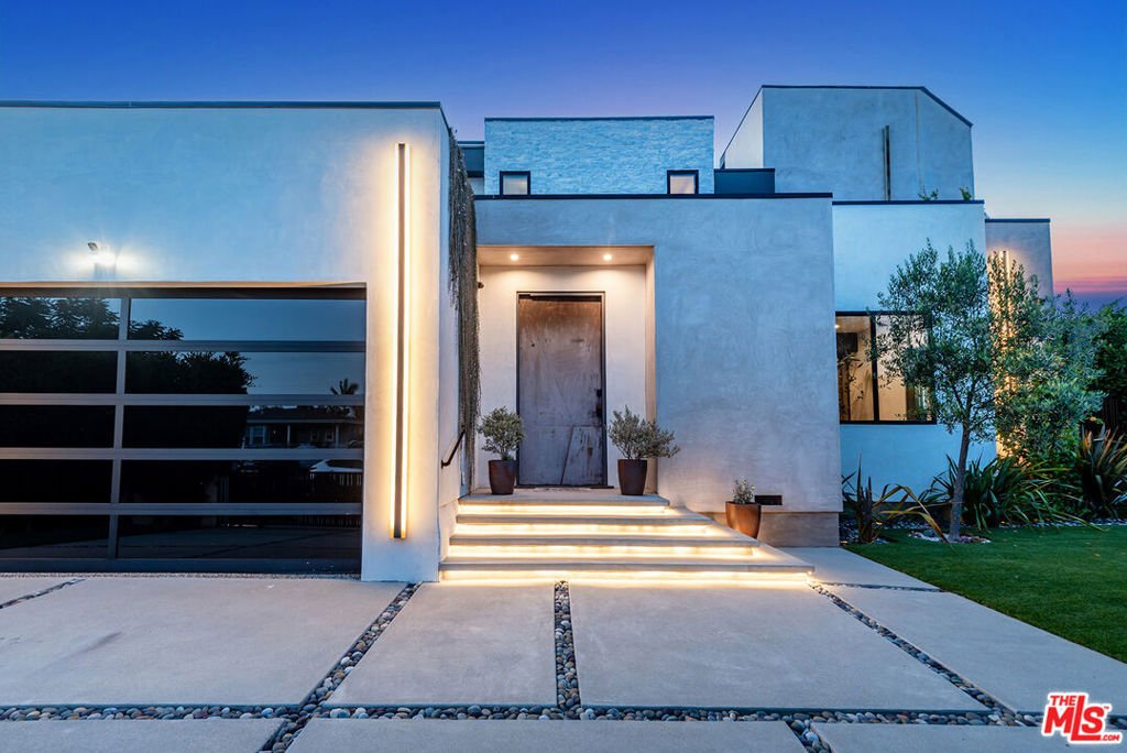 House in Los Angeles, California, United States 3 - 18086814