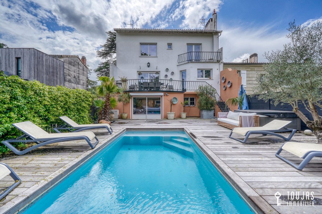 House in Talence, Nouvelle-Aquitaine, France 2 - 18088253