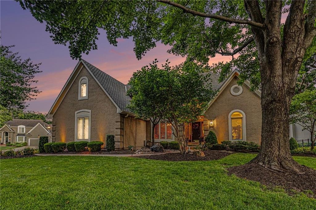 House in Overland Park, Kansas, United States 1 - 18088445