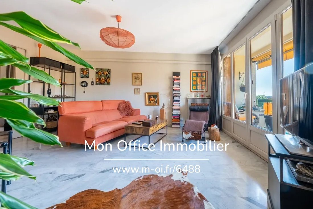 Apartment in Est-Repentance-Les Trois Bons Dieux, Aix-en-Provence, France 4 - 18085028