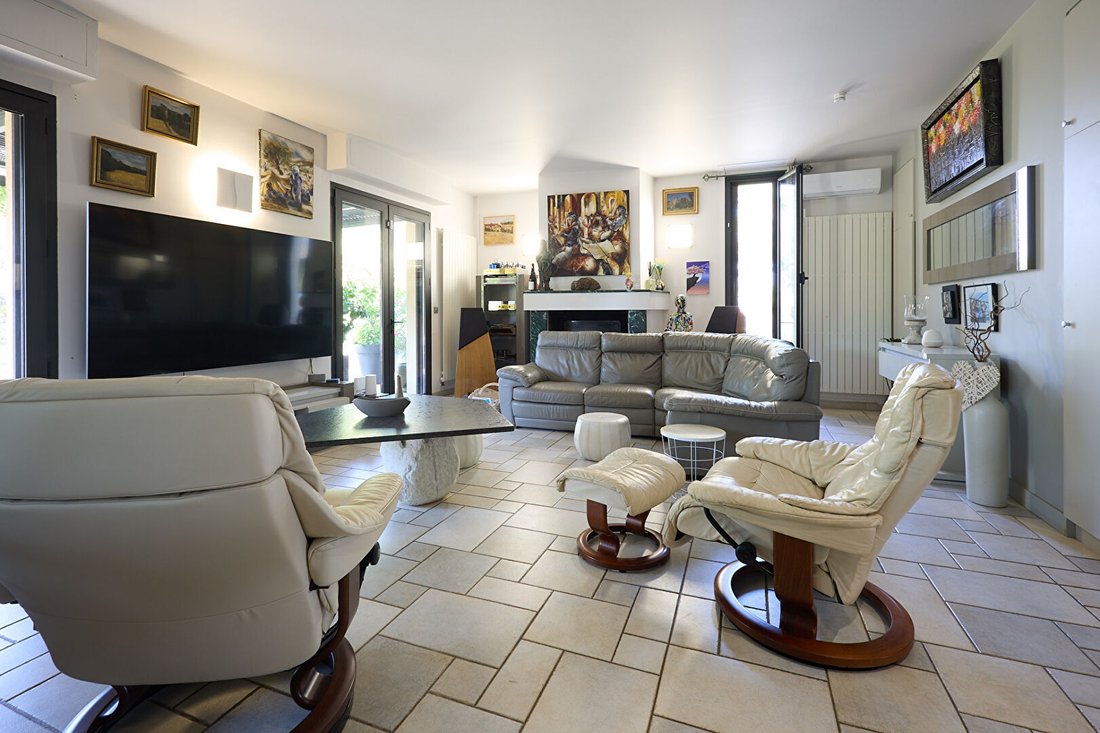 Villa in Carcassonne, Occitania, France 4 - 18083559