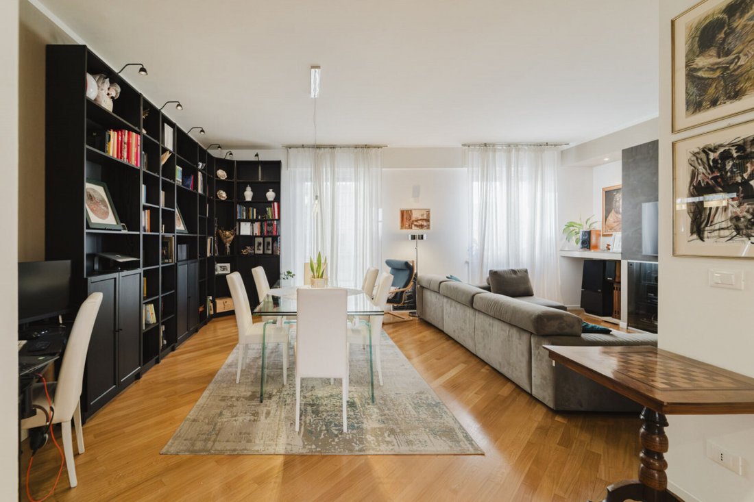 Apartment in Center, Parma, Emilia-Romagna 1 - 18087547