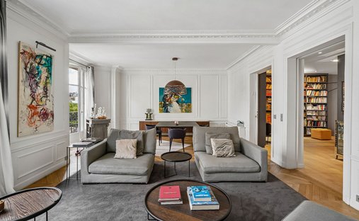 Apartment in Odéon, Paris 6e Arrondissement, Paris 1