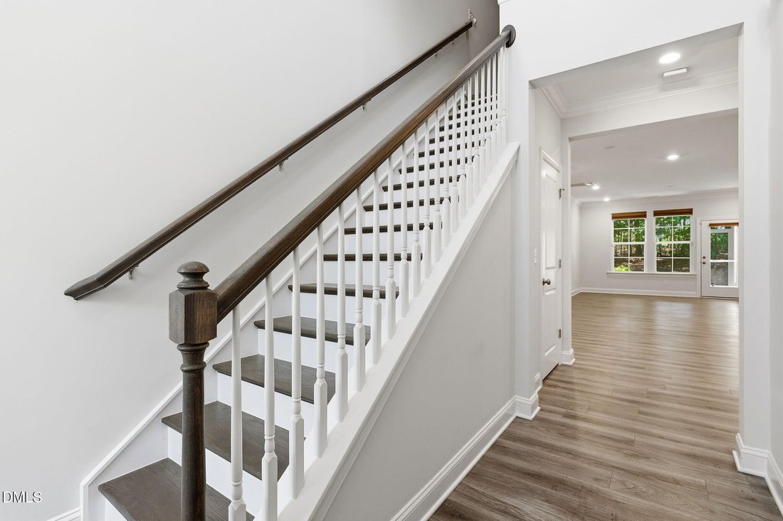 Townhouse in Cary, North Carolina, United States 4 - 18081303