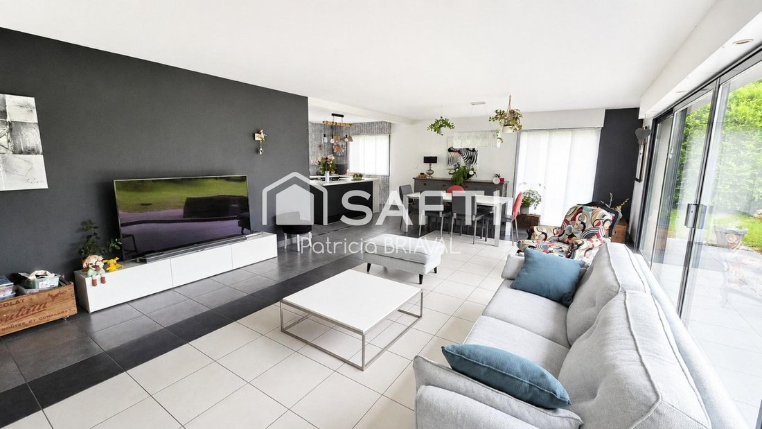House in Souchez, Hauts-de-France, France 2 - 18084070