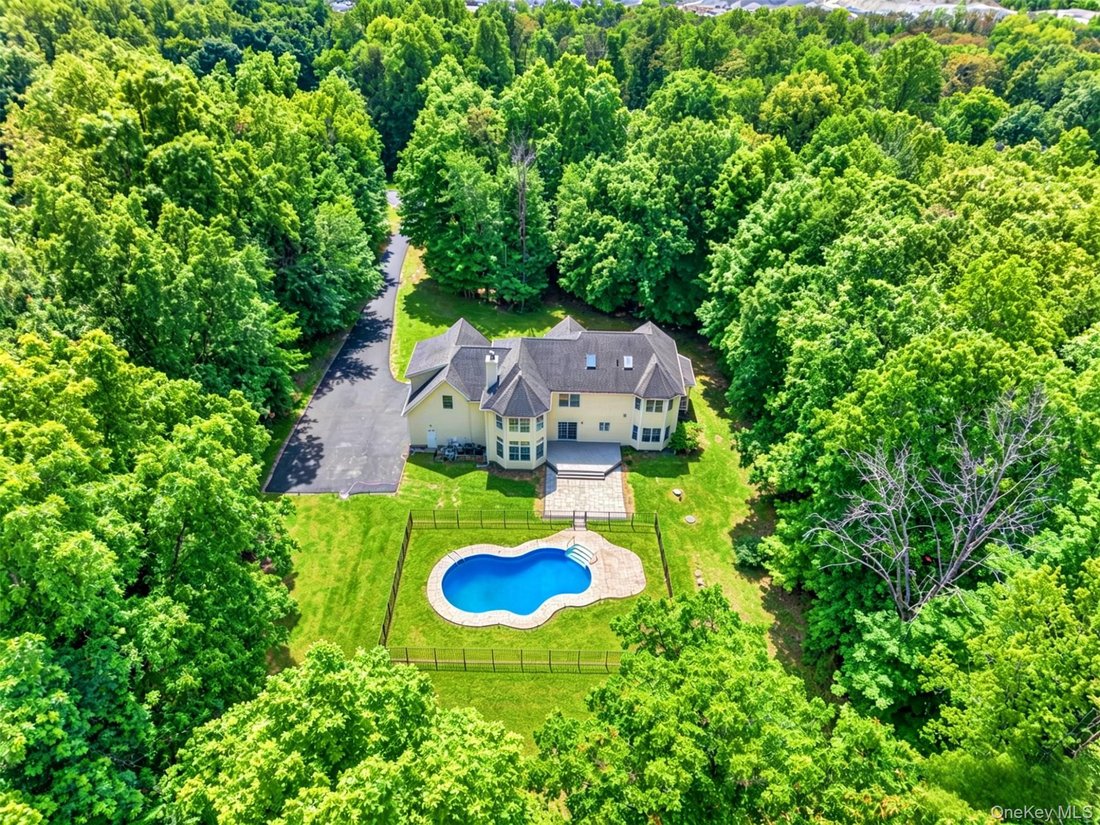 House in Goshen, New York, United States 1 - 18089180
