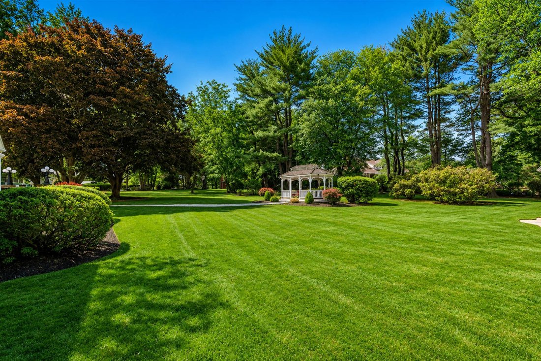 House in Oradell, New Jersey, United States 3 - 18084355