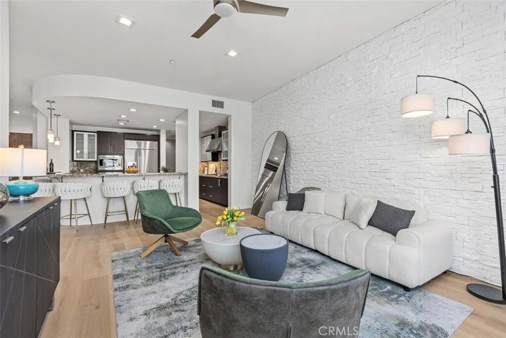 Condo in Irvine, California, United States 3 - 18081854
