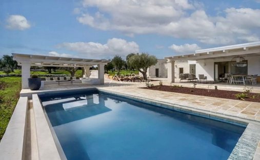 Villa in Ludovico Street - Corso Umberto I - Vittorio Emanuele Street, Ostuni, Apulia 1