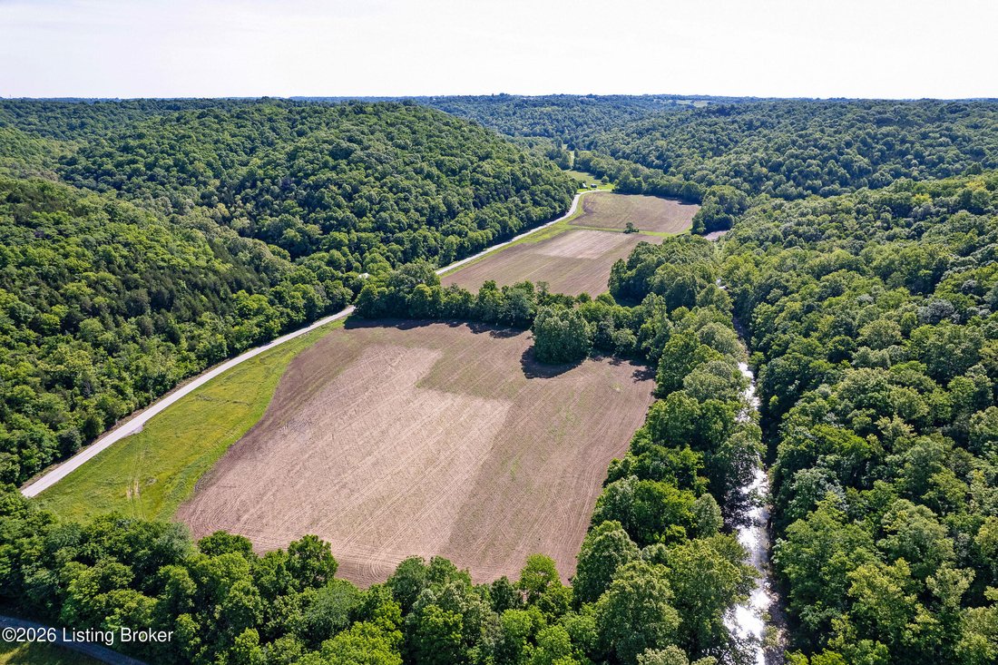 Land in Bedford, Kentucky, United States 5 - 18082487