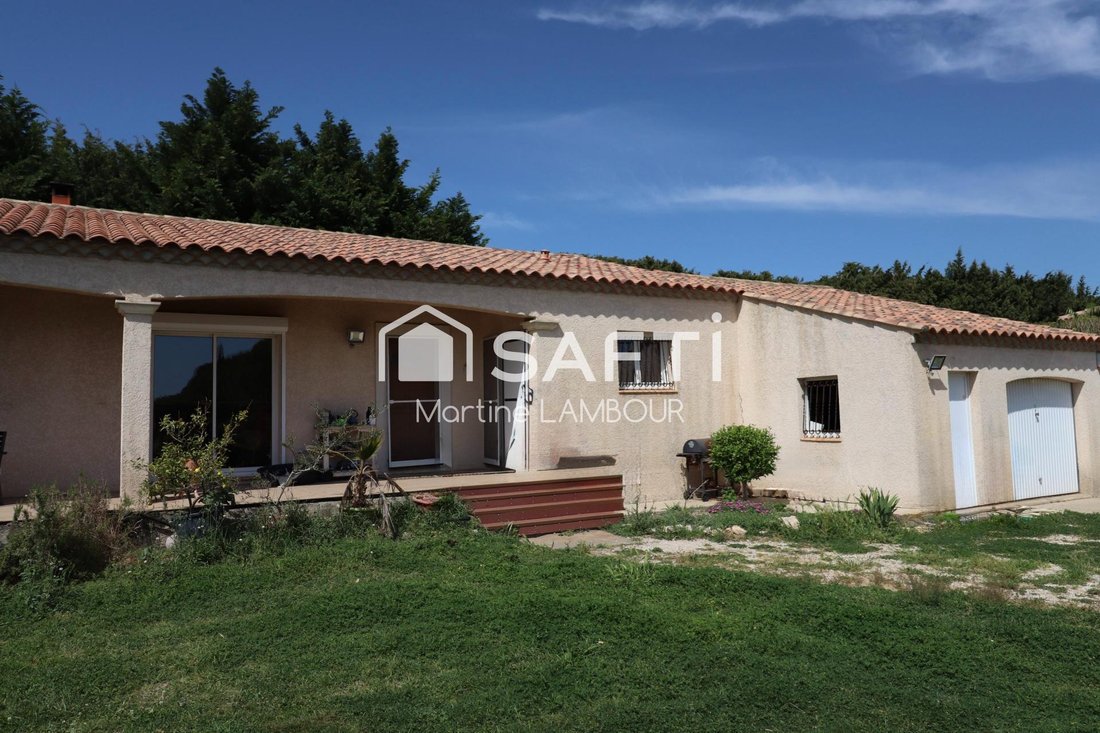 House in Paradou, Provence-Alpes-Côte d'Azur, France 1 - 18084038