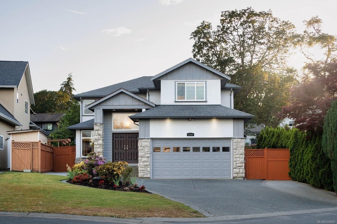 House in Saanich, British Columbia, Canada 1 - 18086678