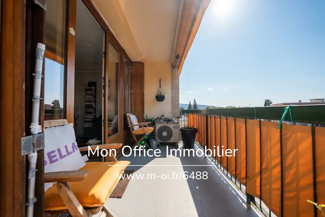 Apartment in Est-Repentance-Les Trois Bons Dieux, Aix-en-Provence, France 3 - 18085028