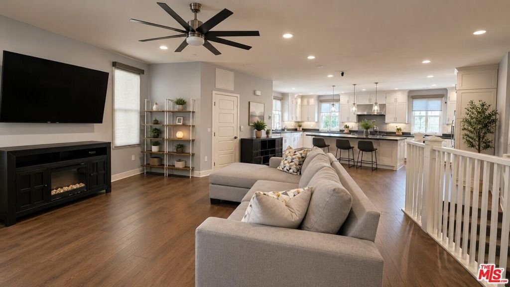 House in Irvine, California, United States 1 - 18086827