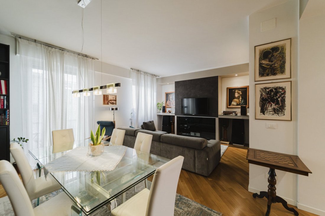 Apartment in Center, Parma, Emilia-Romagna 3 - 18087547