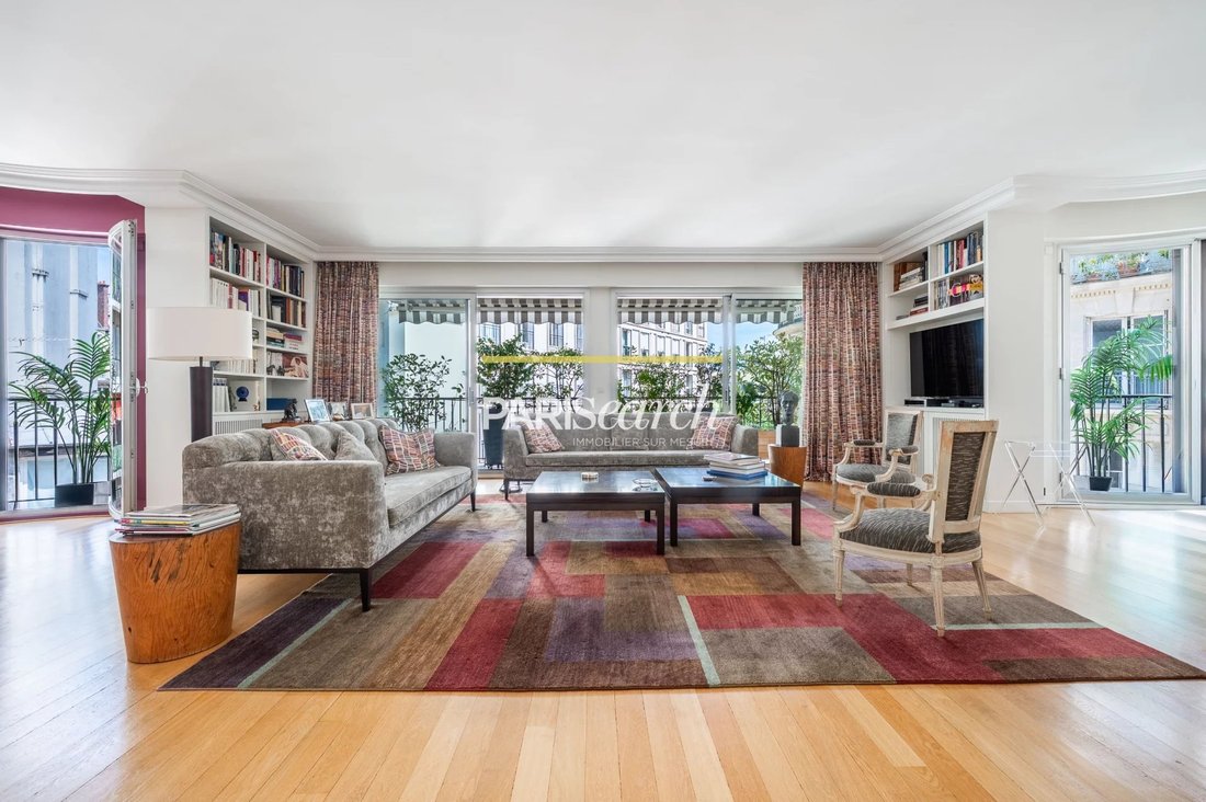 Apartment in Muette Nord, Paris 16e Arrondissement, Paris 2 - 18083163