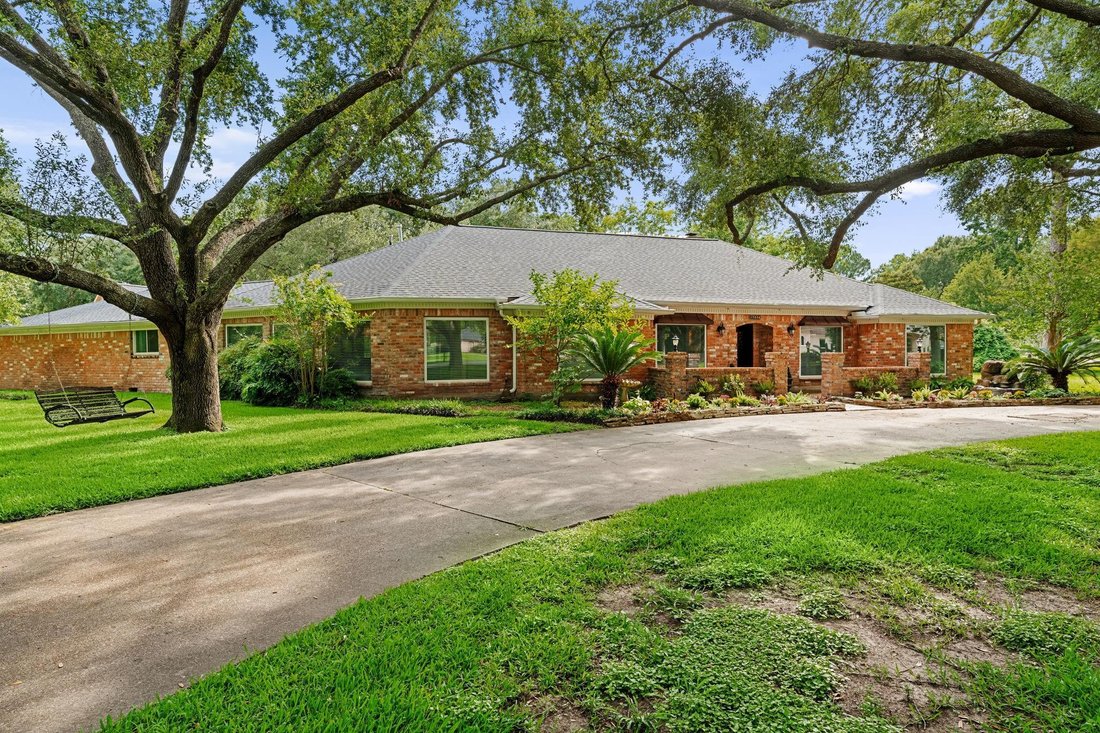 House in Houston, Texas, United States 3 - 18086170
