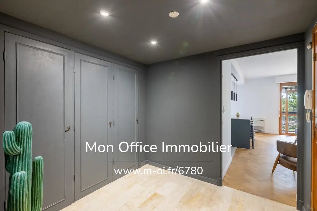 Apartment in Mazarin-Opéra-Bellegarde-Mairie, Aix-en-Provence, France 5 - 18085016