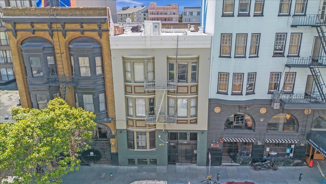 San Francisco, California, United States 1 - 18086588