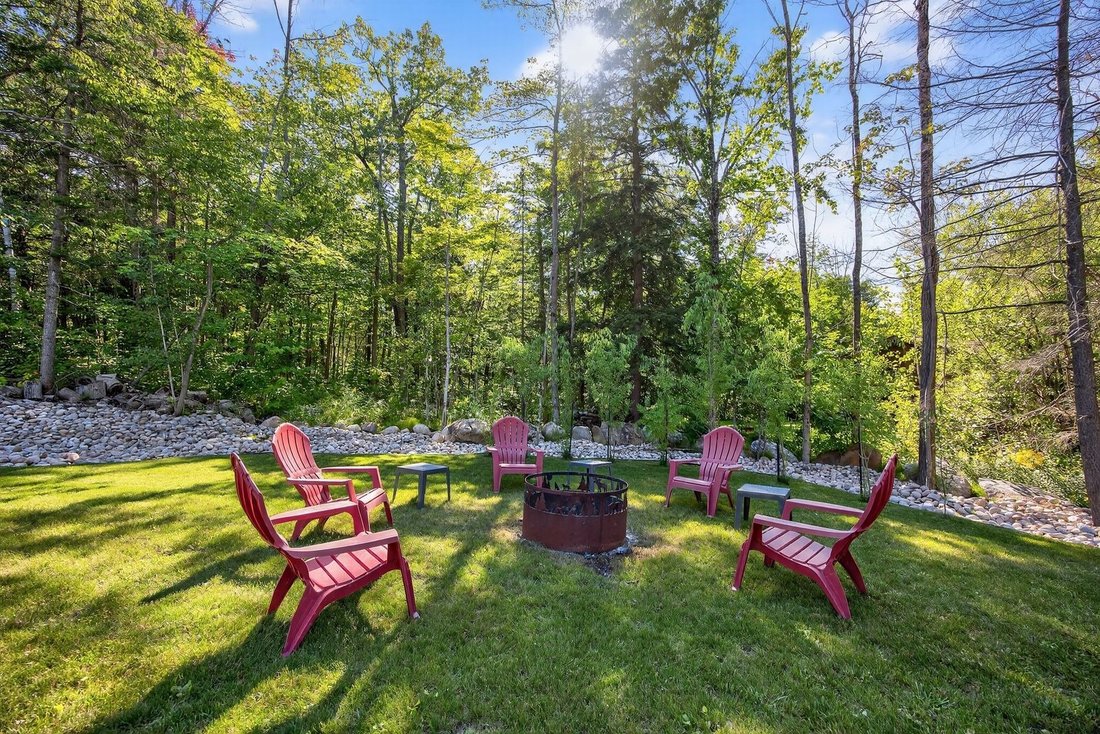 House in Tiny, Ontario, Canada 4 - 18088089