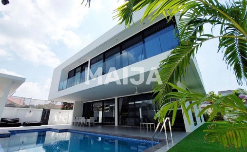 Villa in Pattaya City, Chon Buri, Thailand 1