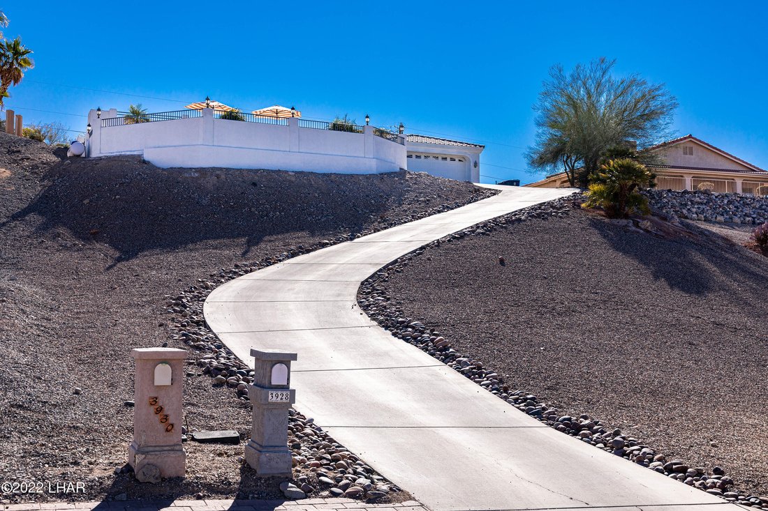 House in Lake Havasu City, Arizona, United States 1 - 18084443